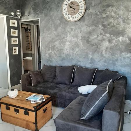 T2 Centre Ville Vue Faron 40M2 En Zone Pietonne 4Eme Etage Toulon Buitenkant foto