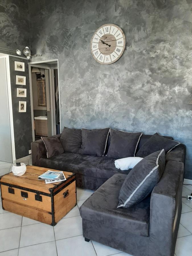 T2 Centre Ville Vue Faron 40M2 En Zone Pietonne 4Eme Etage Toulon Buitenkant foto
